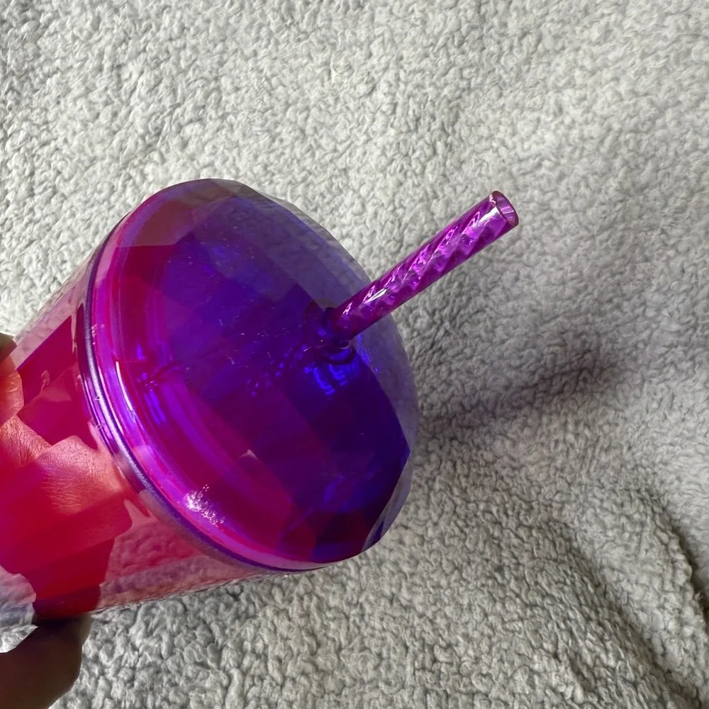 Starbucks Tumbler 24‎ oz Rare Purple Kaleidoscope Cold Cup Straw Lid 2022 Summer